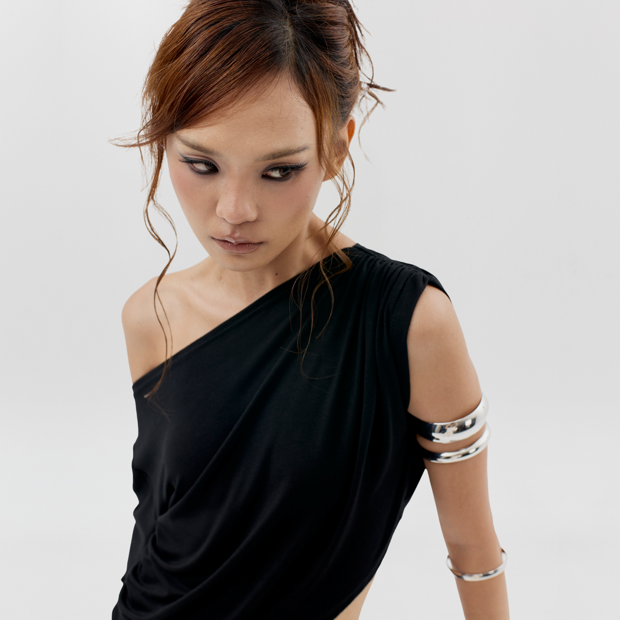 002 DRAPE