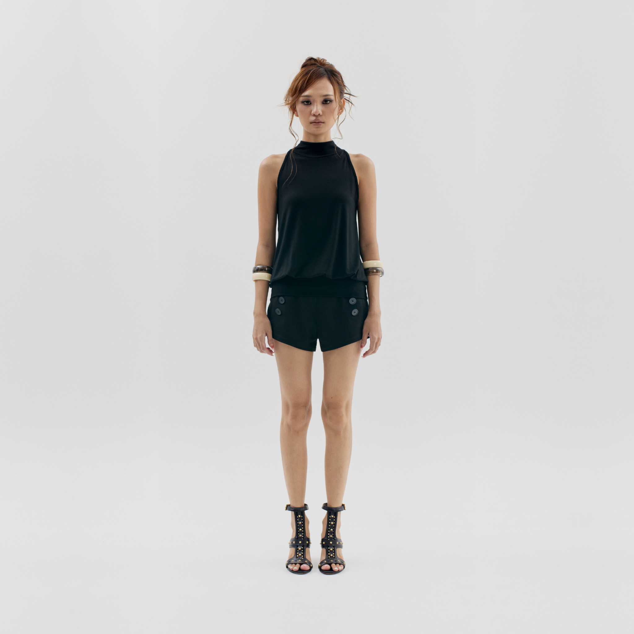 002 HALTER TOP